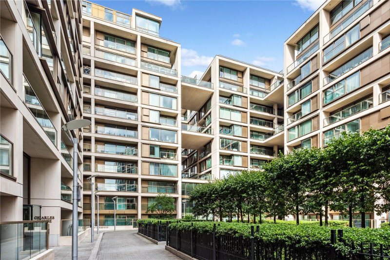 Landscaped courtyard between the residential buildings