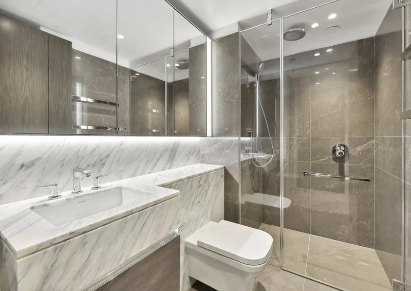 Marble shower room